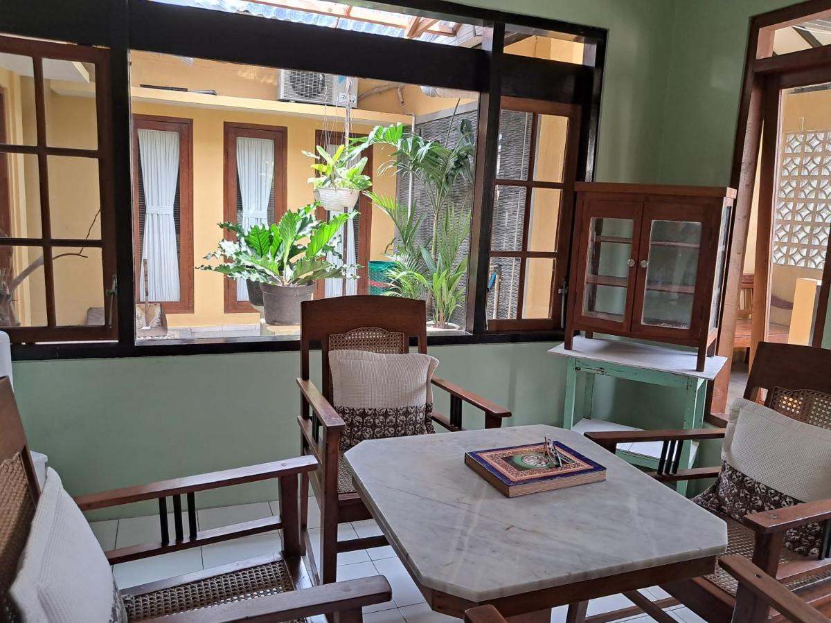Griya Jene Homestay Syariah Ngabean ภายนอก รูปภาพ